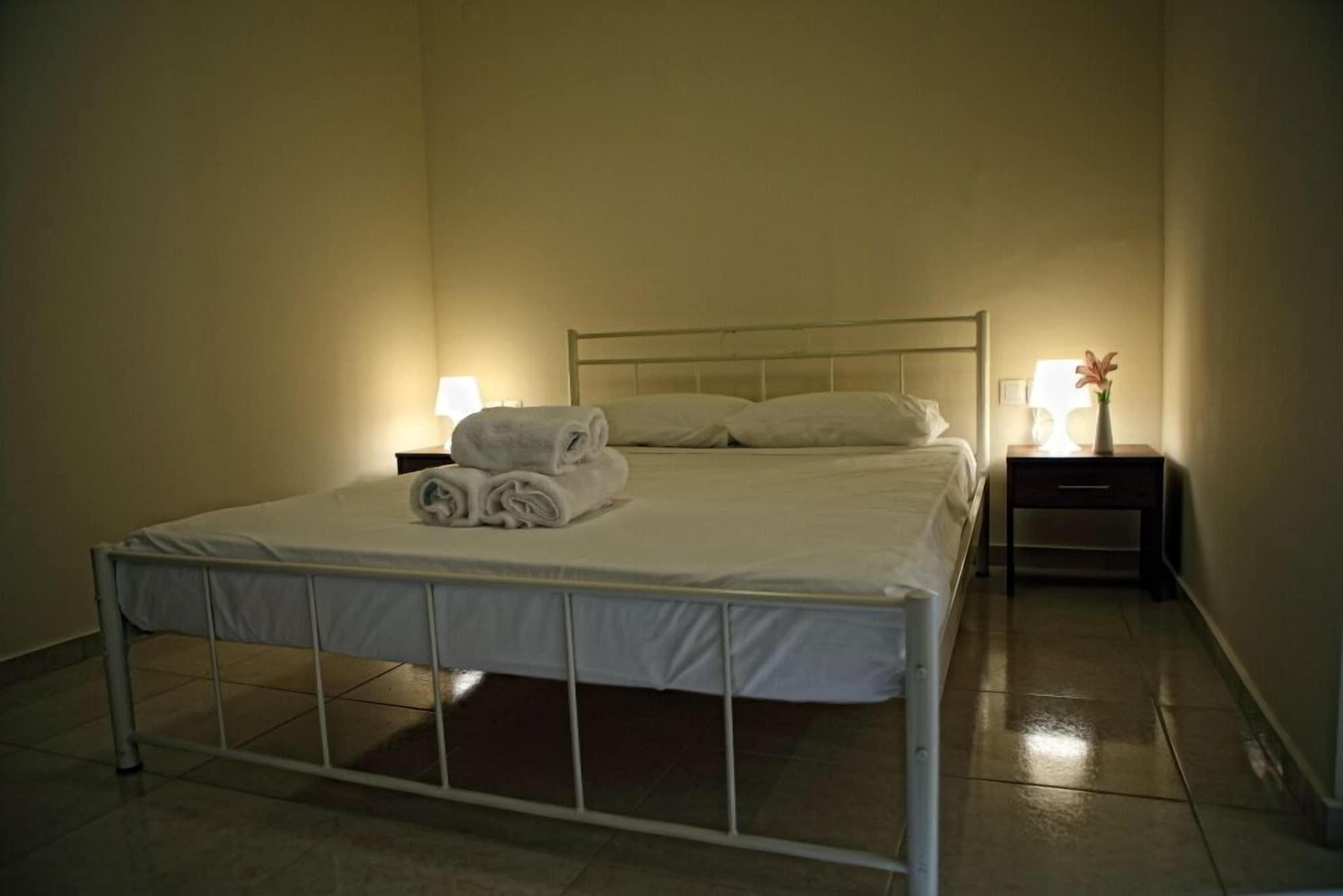Niriides Beach Hotel Rethymno  Phòng bức ảnh